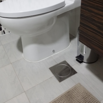 Universal Floor Drain Solution Universal Floor Drain Solution