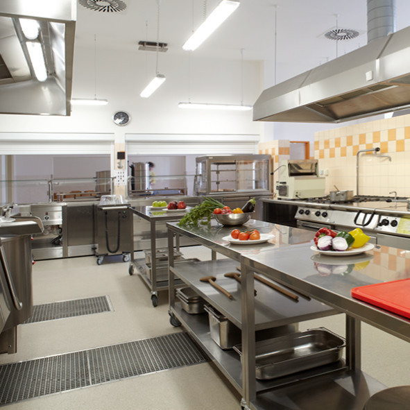 Kitchens, coffee & snack bars
and food courts